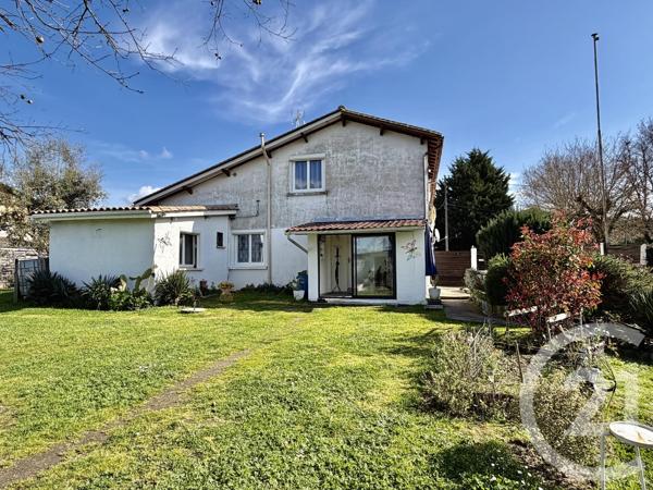 Maison à vendre  4 pièces - 89,90 m 2   COUTRAS  - 33