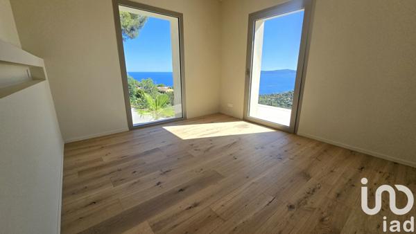 Maison à vendre 6 pièces 229 m² Les-Issambres