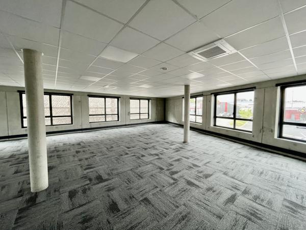 Bureaux à louer à LE PETIT QUEVILLY 76140