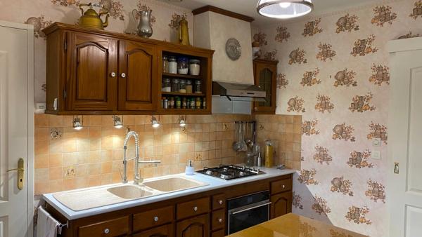 Pavillon à vendre 3 chambres, sous-sol et Jardin à PACY SUR ARMANCON (89)