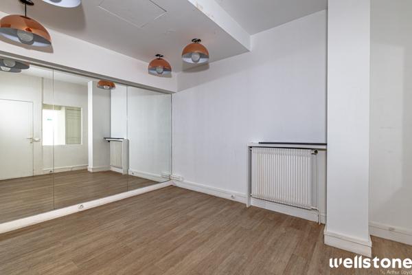 Bureaux à louer à PARIS 75015