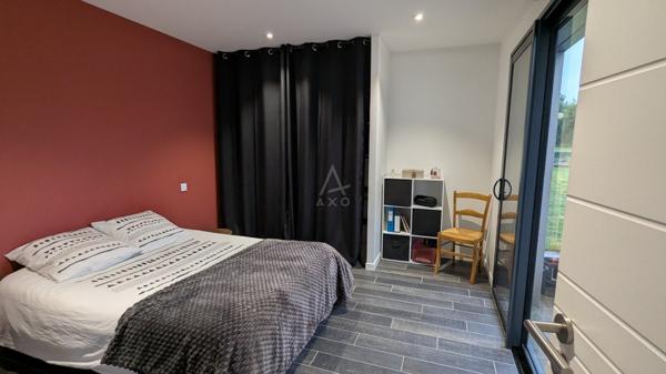 Villa contemporaine haut de gamme – 252 m² –Terrain 3 298 m²