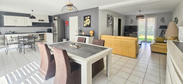 Bruay-la-Buissière (62700) Pavillon individuel en semi plain- pied de plus de 120 m² habitable