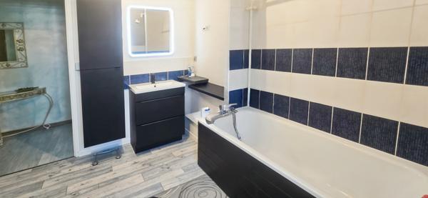 Bruay-la-Buissière (62700) Pavillon individuel en semi plain- pied de plus de 120 m² habitable