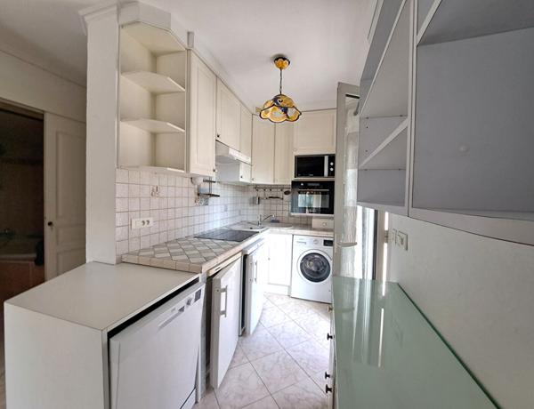 Studio 32 m² Hippodrome au calme