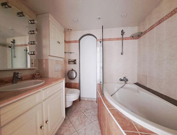 Studio 32 m² Hippodrome au calme