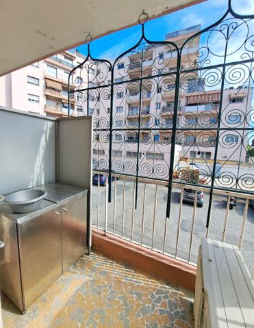 Studio 32 m² Hippodrome au calme