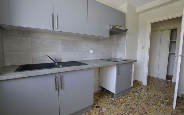 Appartement à louer    4 pièces •  Dijon