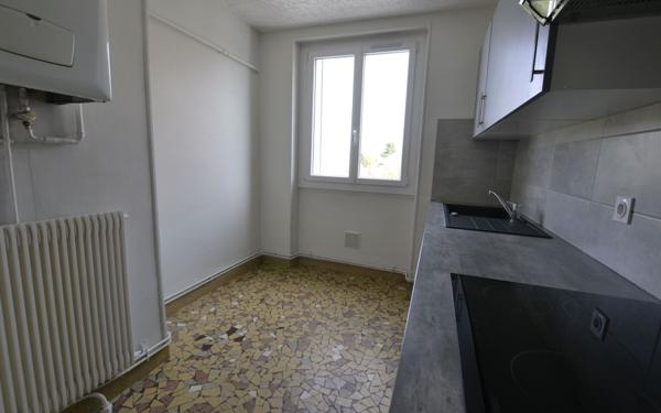 Appartement à louer    4 pièces •  Dijon