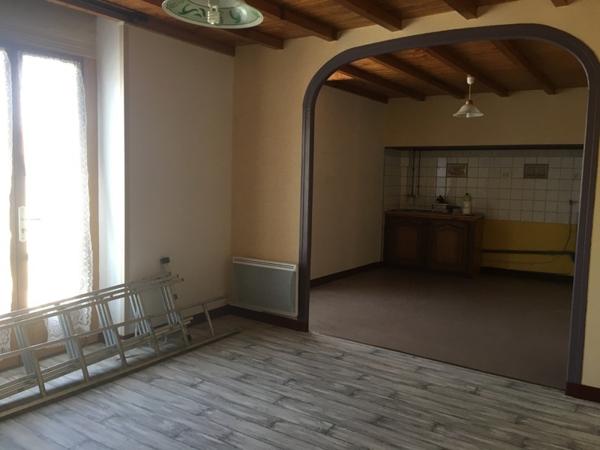 Immeuble à vendre 452 790 € Sainte-Bazeille 550 m² DPE F