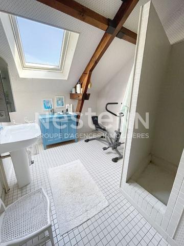 A vendre Maison de 6 pièces de 183 m² à Plaisir - Quartier centre ville-village