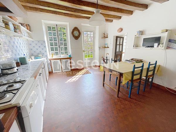 A vendre Maison de 6 pièces de 183 m² à Plaisir - Quartier centre ville-village