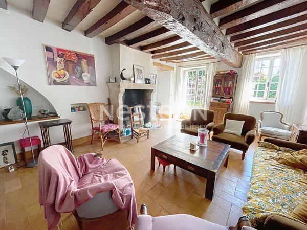 A vendre Maison de 6 pièces de 183 m² à Plaisir - Quartier centre ville-village