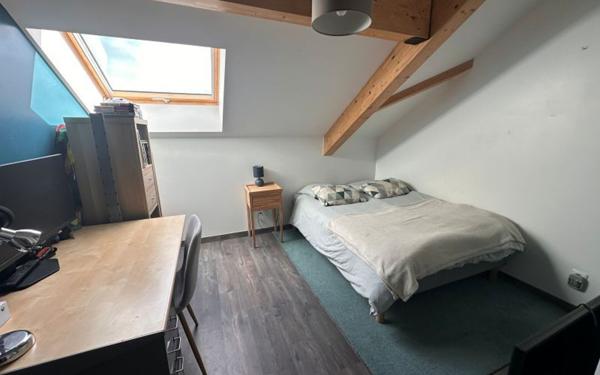 Appartement à vendre    4 pièces • 74 m2 Groisy