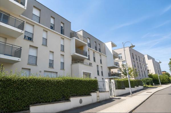 Appartement Saulx Les Chartreux 3 pièce(s)