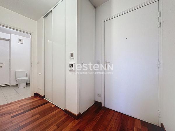 ISSY LES MOULINEAUX - FORT D'ISSY - A vendre un appartement 2 pièces au dernier étage avec une vue dégagée sans vis à vis