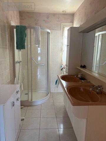 Maison individuelle à vendre à Rochechouart en Haute-Vienne (87600), ref : 14757/195