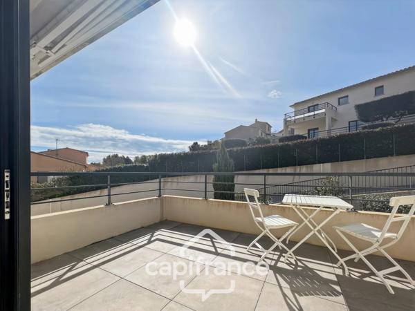 Appartement à vendre 1 pièces BORMES LES MIMOSAS (83), résidence standing, Terrasse sud + PARKING COUVERT + CAVE