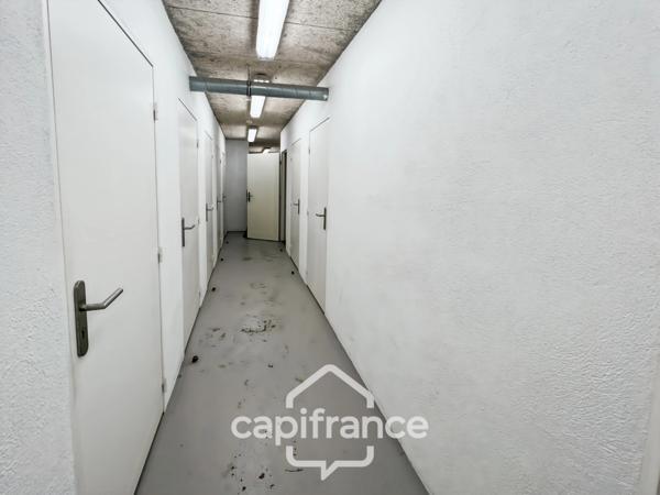 Appartement à vendre 1 pièces BORMES LES MIMOSAS (83), résidence standing, Terrasse sud + PARKING COUVERT + CAVE