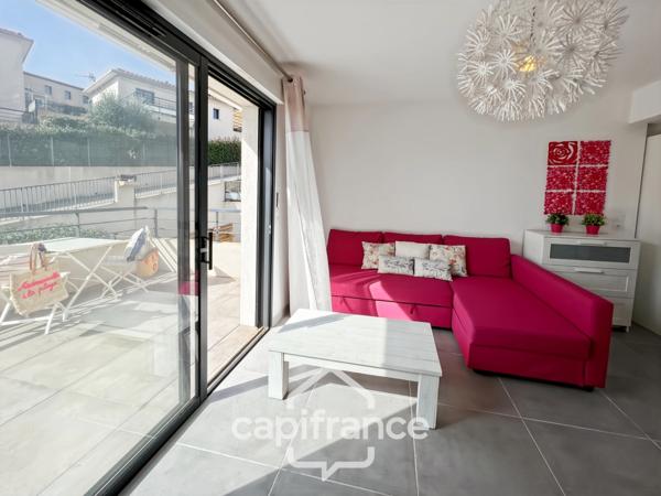 Appartement à vendre 1 pièces BORMES LES MIMOSAS (83), résidence standing, Terrasse sud + PARKING COUVERT + CAVE