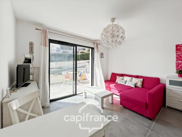Appartement à vendre 1 pièces BORMES LES MIMOSAS (83), résidence standing, Terrasse sud + PARKING COUVERT + CAVE