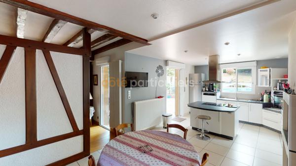 Vente Maison160 m² - 7 Pièces - BRESSUIRE (79300)