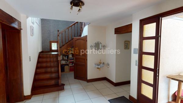 Vente Maison160 m² - 7 Pièces - BRESSUIRE (79300)