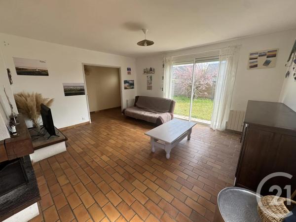 Maison à vendre  5 pièces - 96,91 m 2   AGON COUTAINVILLE  - 50