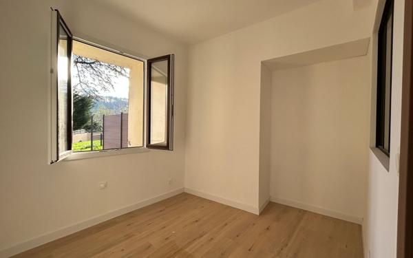 Appartement à vendre    2 pièces • 33,43 m2 Fontaines-sur-Saône