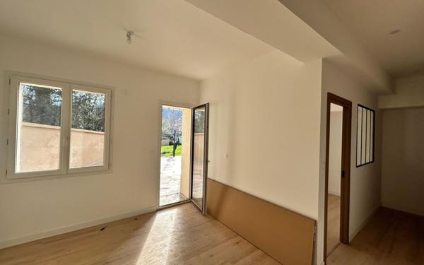 Appartement à vendre    2 pièces • 33,43 m2 Fontaines-sur-Saône