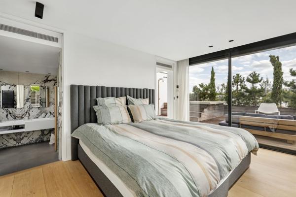 Vente Appartement de luxe Neuilly-sur-Seine 5 Pièces 163 m²