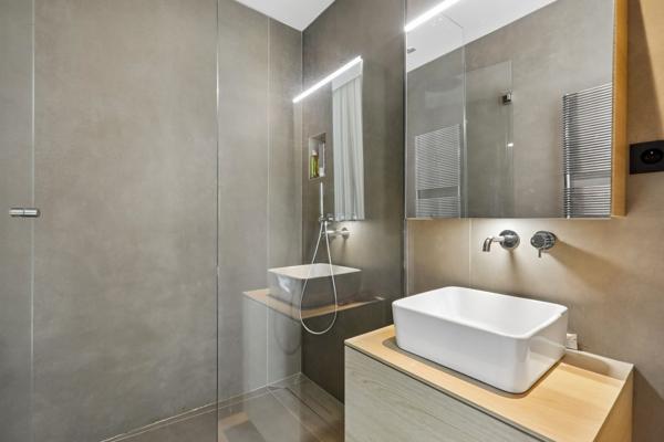 Vente Appartement de luxe Neuilly-sur-Seine 5 Pièces 163 m²