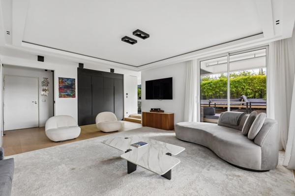 Vente Appartement de luxe Neuilly-sur-Seine 5 Pièces 163 m²
