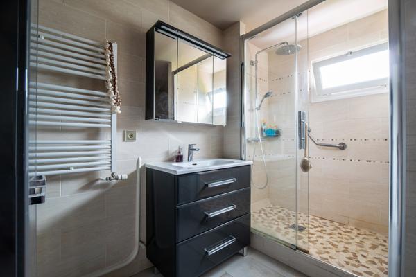 Maison de 6 pièces LOUVRES