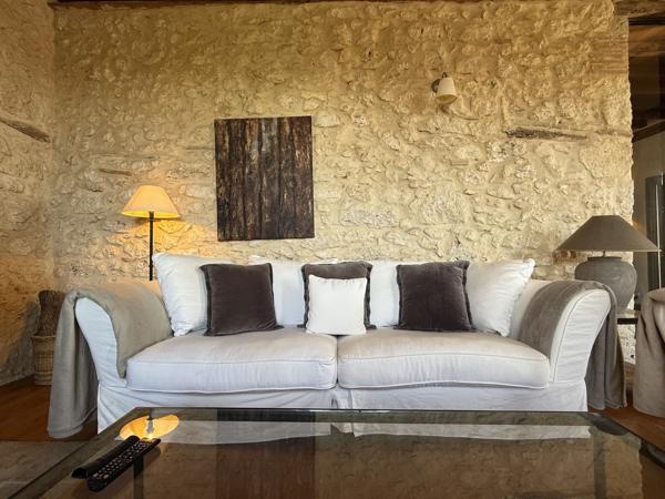 Saint-Clar (32380) MAISON ANCIENNE EN PIERRE RÉCEMMENT RÉNOVÉE, AVEC MAISON D’AMIS, PISCINE ET JARDIN CLÔTURÉ, SUR PRÈS DE 8 000