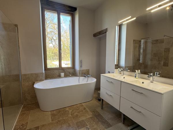 Saint-Clar (32380) MAISON ANCIENNE EN PIERRE RÉCEMMENT RÉNOVÉE, AVEC MAISON D’AMIS, PISCINE ET JARDIN CLÔTURÉ, SUR PRÈS DE 8 000