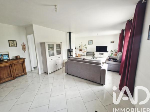 Maison à vendre 4 pièces 120 m² Étagnac