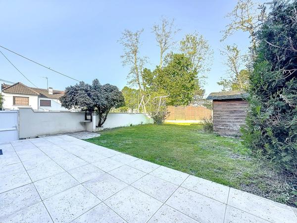 Maison avec 3 chambres, bureau et grand jardin