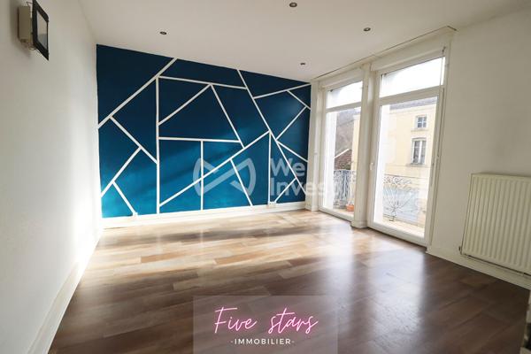 immeuble 4 appartements libres et une maison