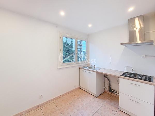 69140 RILLIEUX LA PAPE LOCATION APPARTEMENT T4 3CH 68m2