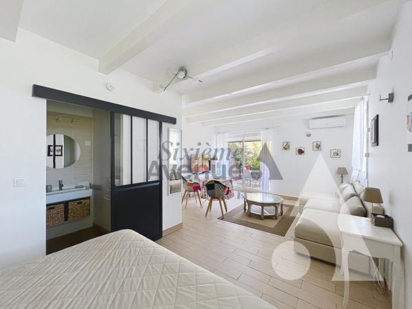 Maison 10 pièces 251 m2