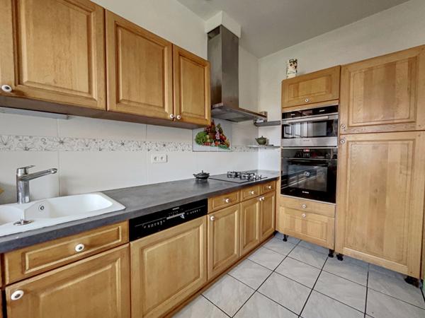 A VENDRE - La Rochelle - Porte Royale - Maison 5 chambres - Jardin - Garage