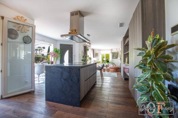 Maison à vendre 5 pièces de 157 m²