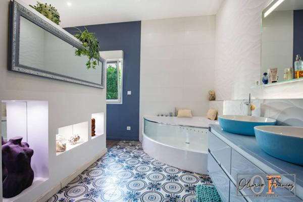 Maison à vendre 5 pièces de 157 m²