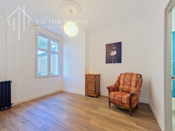 Appartement
         5 pièces
        - 132 m² 267 000 € *