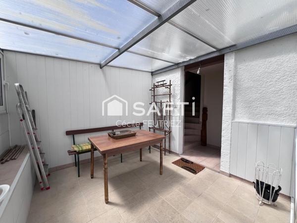 Immeuble de rapport proche des commodités