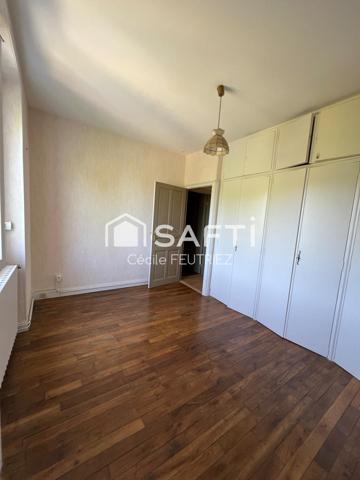 Immeuble de rapport proche des commodités