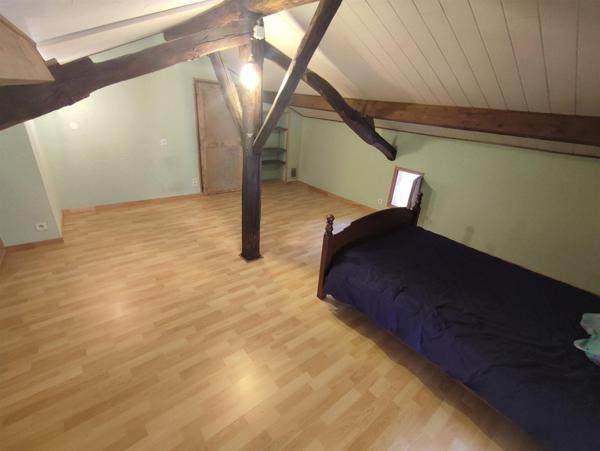 Charmante Maison en pierres avec dépendances