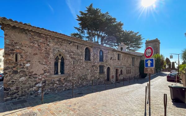 Appartement à vendre    4 pièces • 80 m2 Mandelieu-la-Napoule