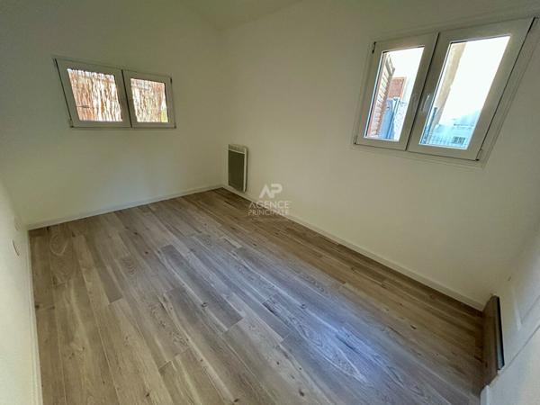 Maison Poissy 2 pièce(s) 31 m2 175 000 € ** - Référence 8619